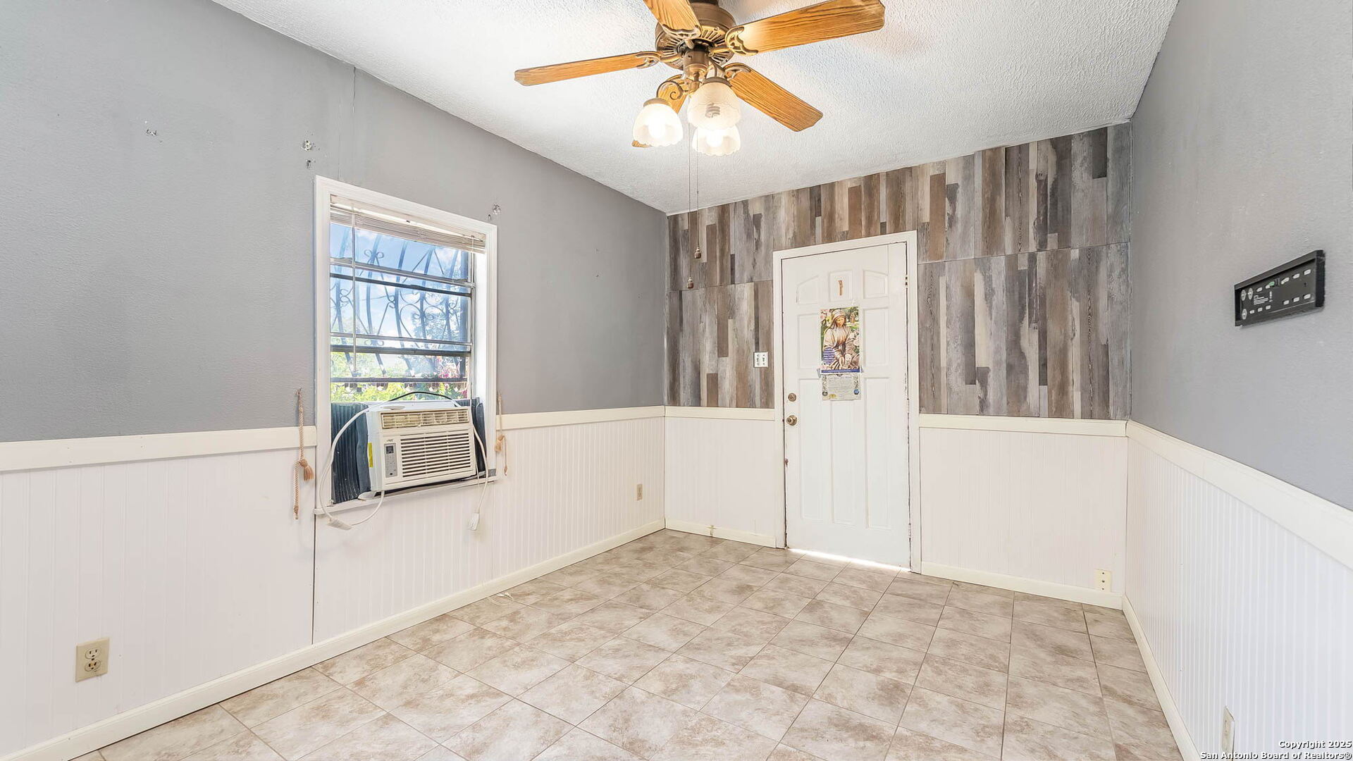 2719 Chihuahua San Antonio TX 78207