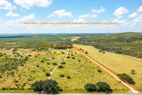 13831 Tx Highway 127 Sabinal TX 78881