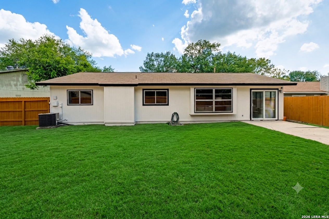 15006 Flaming Creek San Antonio TX 78217