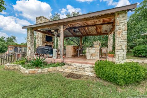 10767 Rosemar Lane Adkins TX 78101