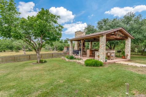 10767 Rosemar Lane Adkins TX 78101