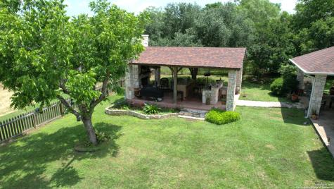 10767 Rosemar Lane Adkins TX 78101