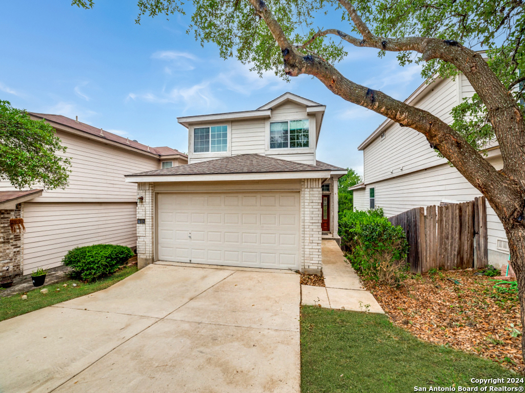 35 Rainy Avenue San Antonio TX 78240