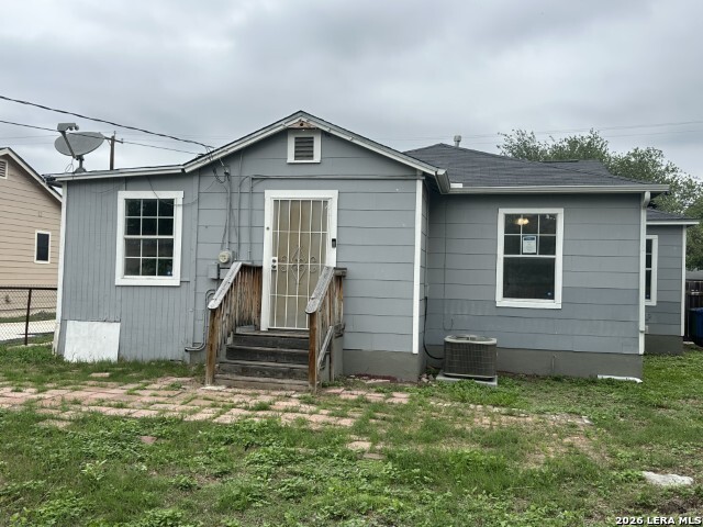 2930 W Ashby San Antonio TX 78228
