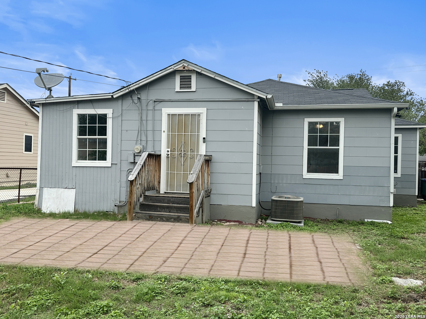 2930 W Ashby San Antonio TX 78228
