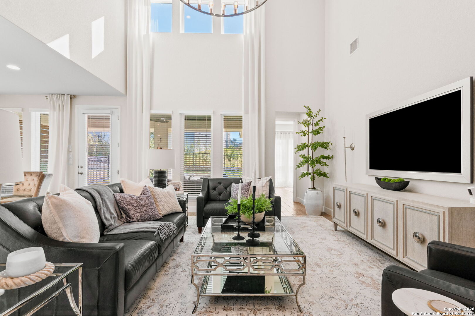 303 Navarro Boerne TX 78006