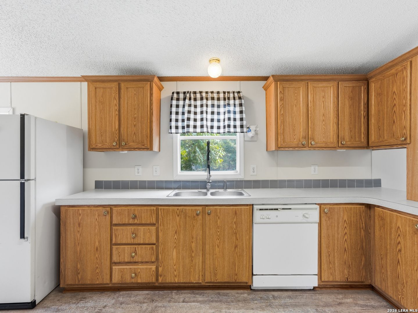 718 Oak Drive Bandera TX 78003