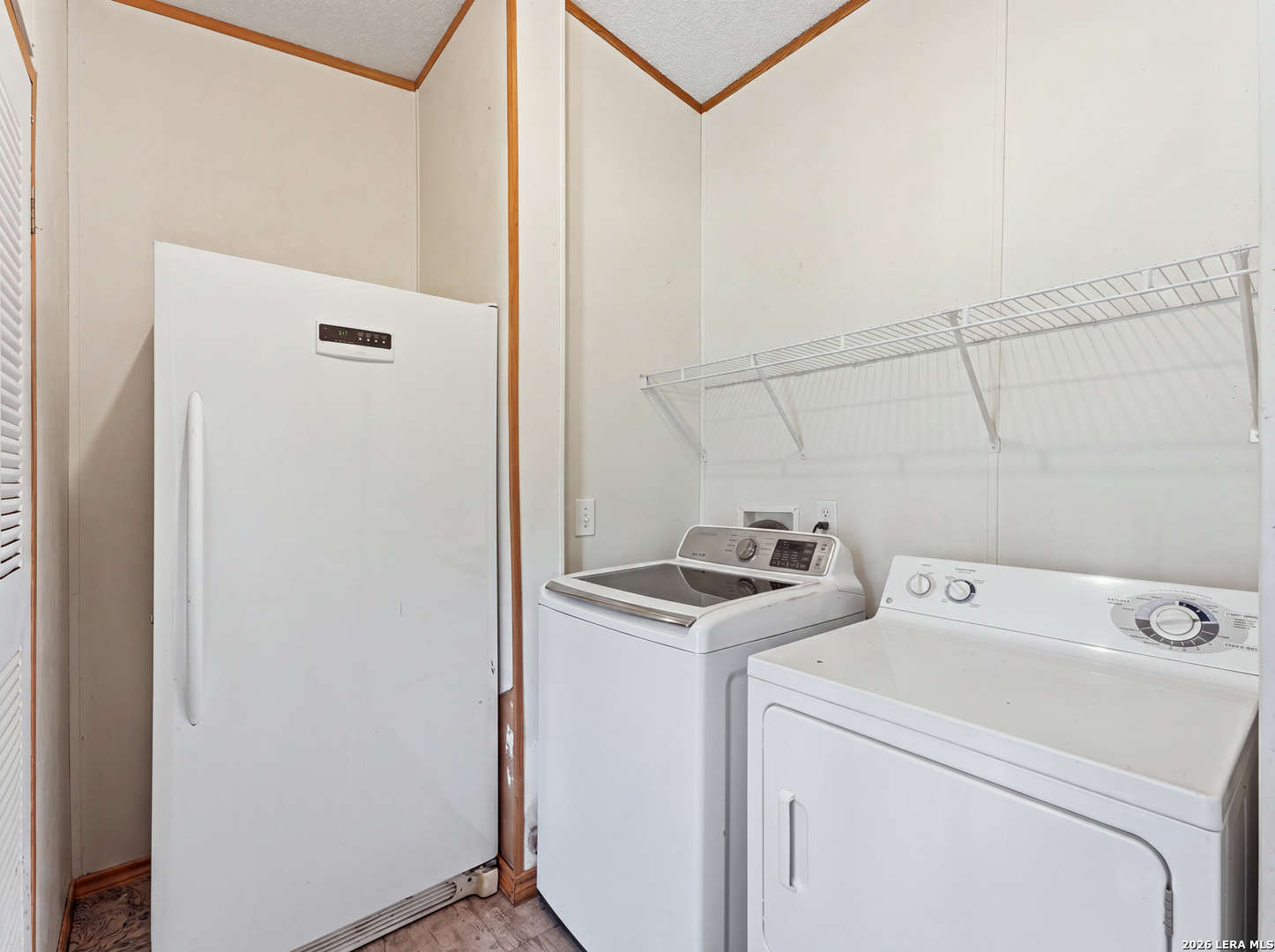 718 Oak Drive Bandera TX 78003