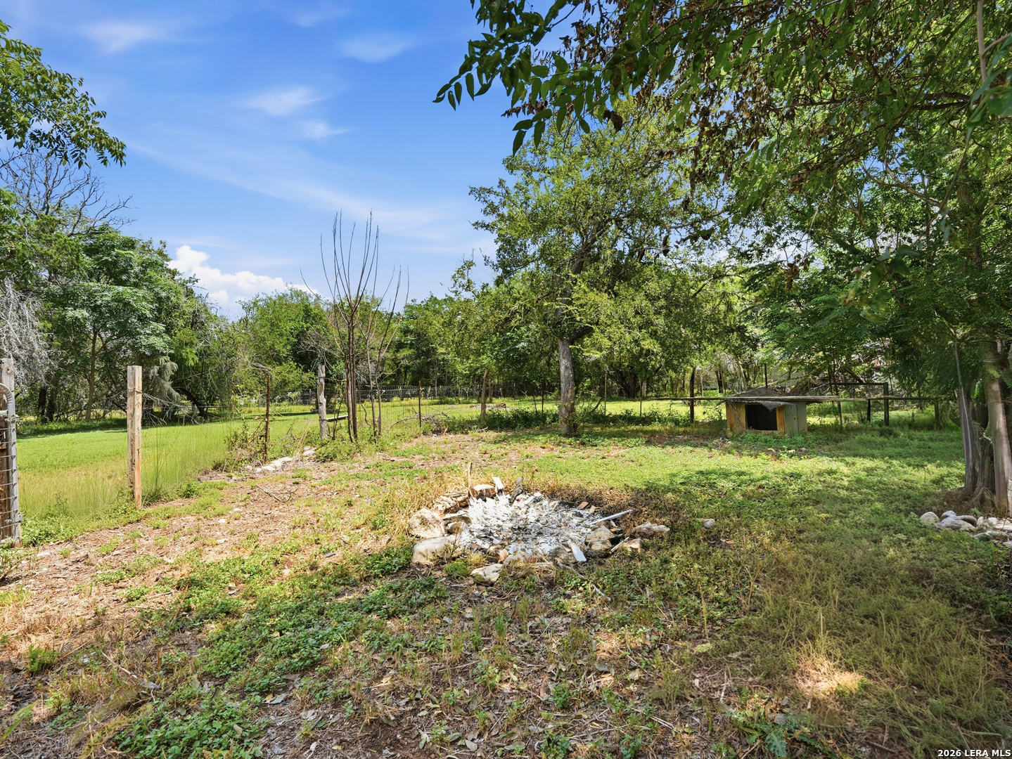718 Oak Drive Bandera TX 78003