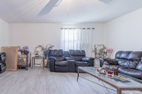 10805 Hollowell Road Atascosa TX 78002