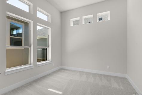 10149 N Heinichen San Antonio TX 78254