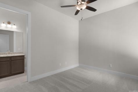 10149 N Heinichen San Antonio TX 78254