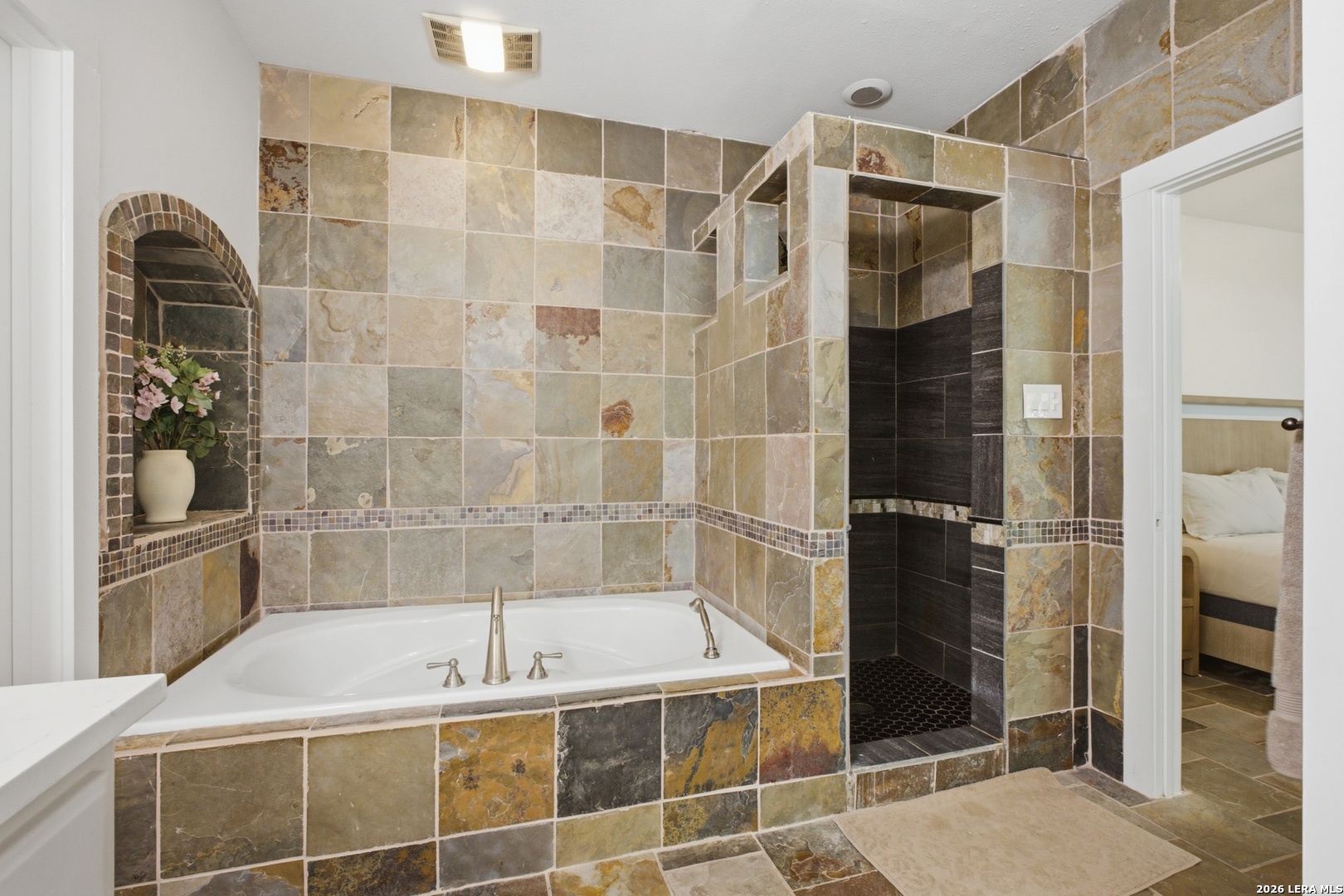 9846 Cash Mountain Road Helotes TX 78023