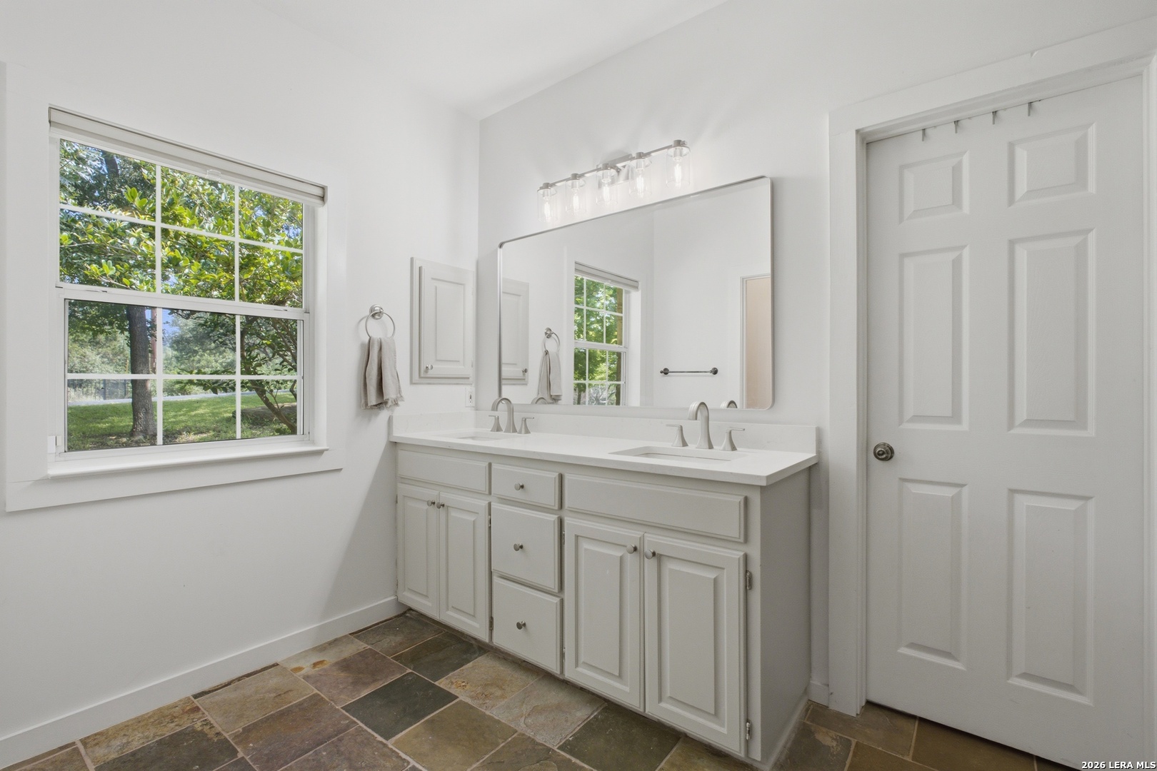 9846 Cash Mountain Road Helotes TX 78023