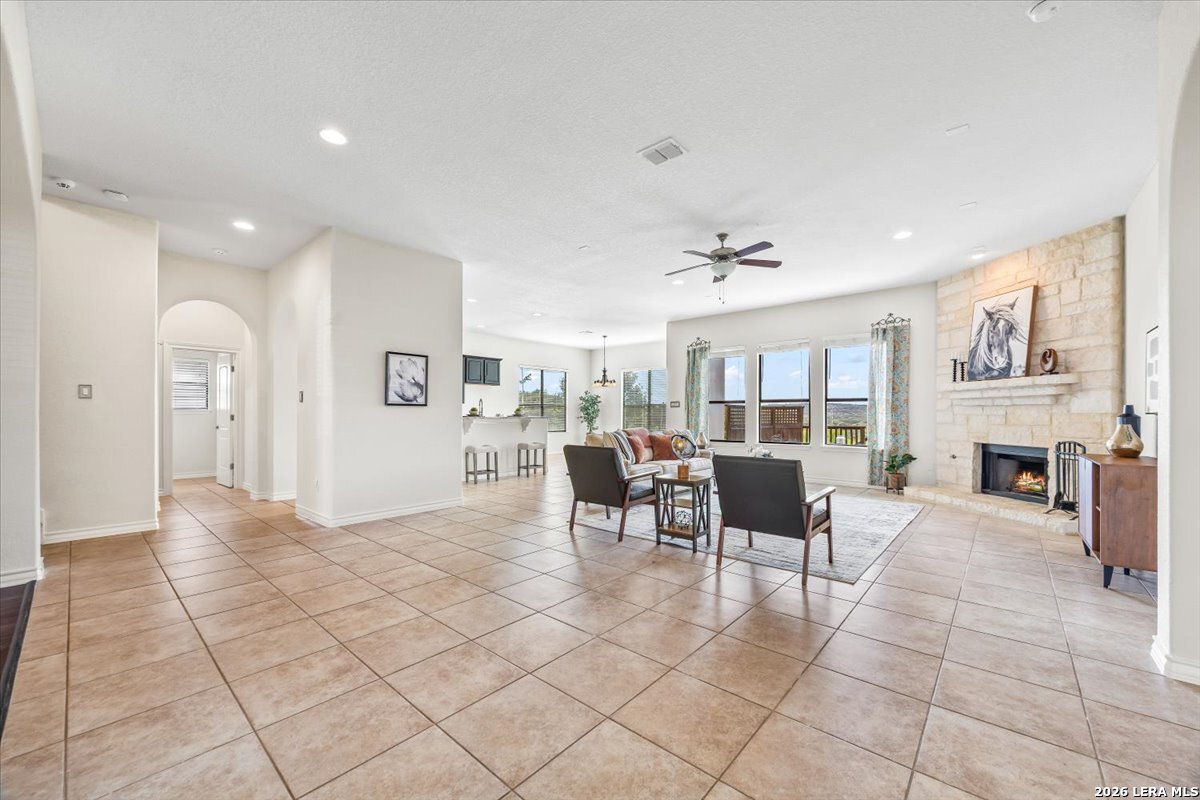 2703 Trinity View San Antonio TX 78261