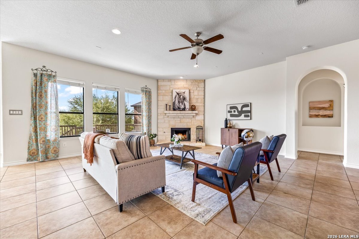 2703 Trinity View San Antonio TX 78261