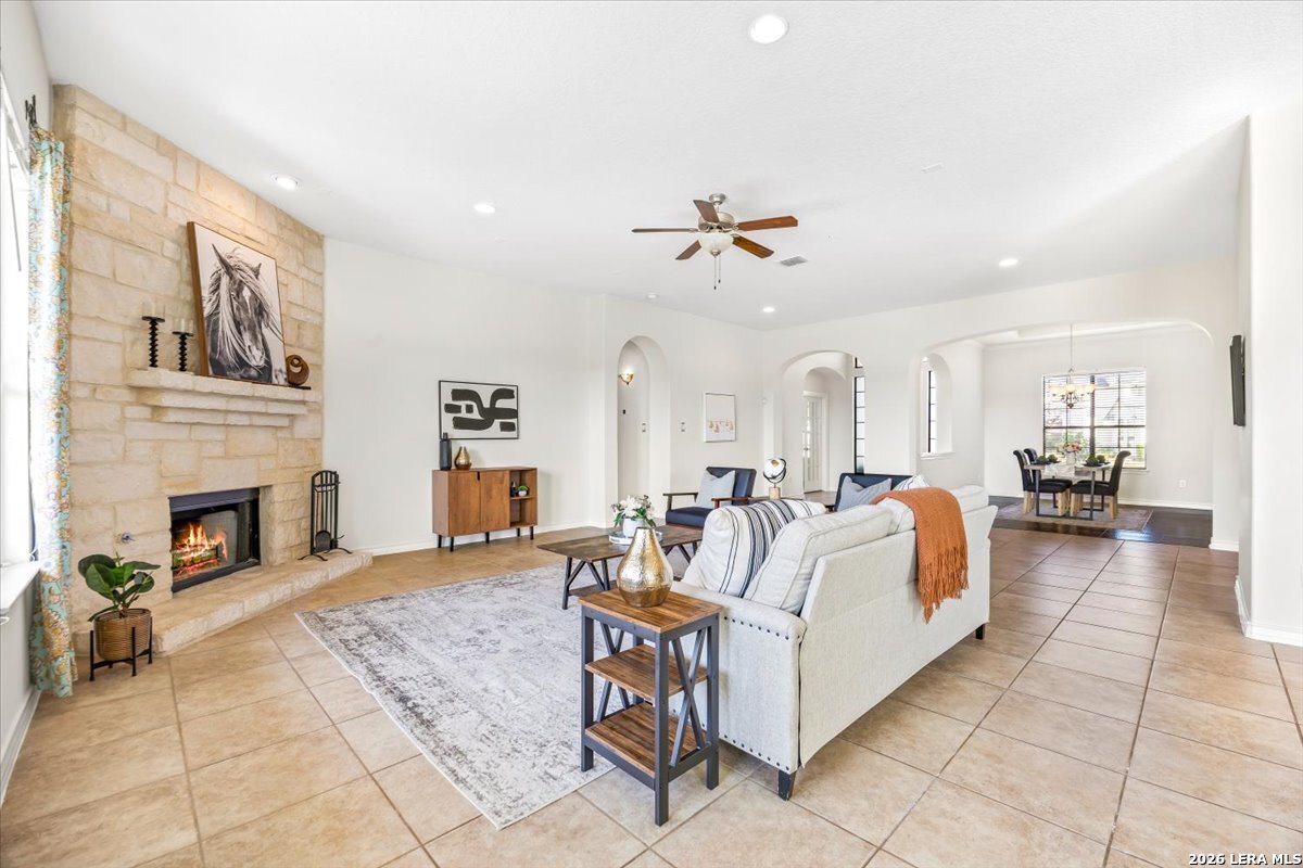 2703 Trinity View San Antonio TX 78261