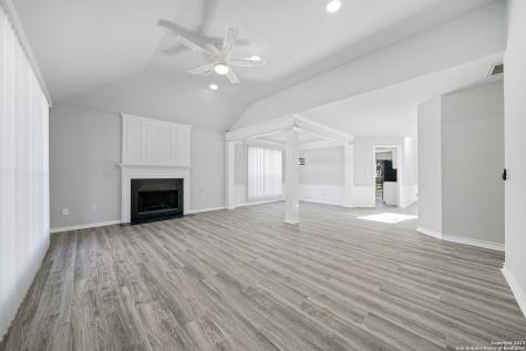 10467 Horn Boulevard San Antonio TX 78240