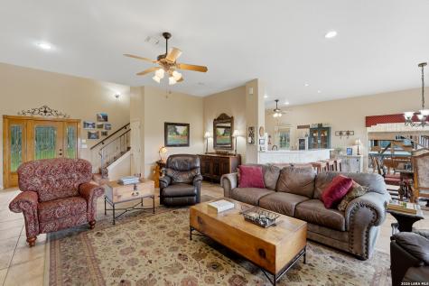 2522 Summit Drive New Braunfels TX 78132