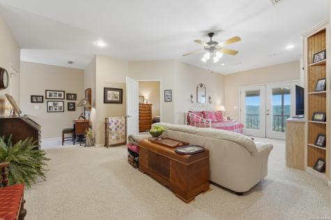 2522 Summit Drive New Braunfels TX 78132