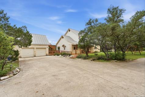 2522 Summit Drive New Braunfels TX 78132