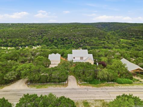 2522 Summit Drive New Braunfels TX 78132
