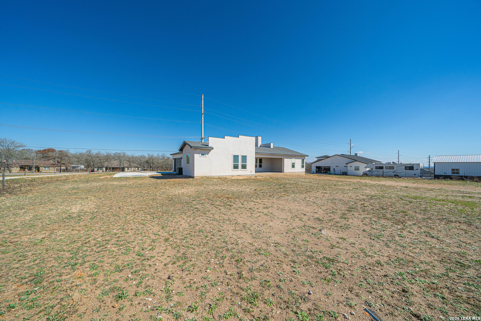 999 County Road 319 La Vernia TX 78121