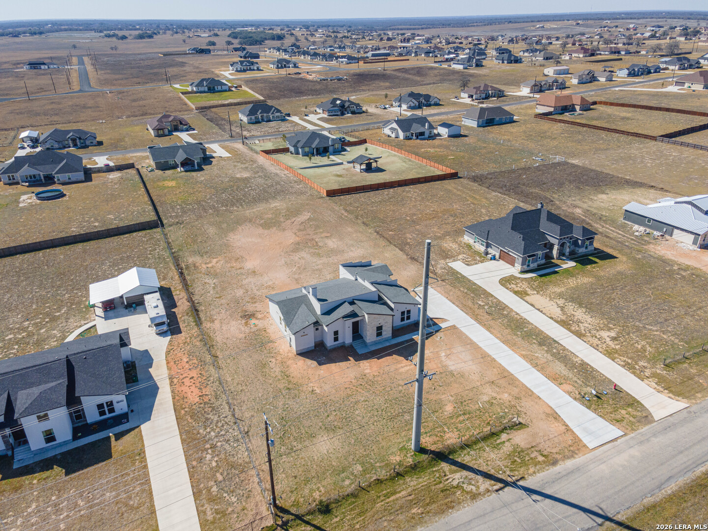 999 County Road 319 La Vernia TX 78121