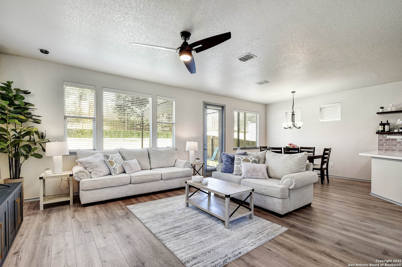 1407 Nicholas Manor San Antonio TX 78258