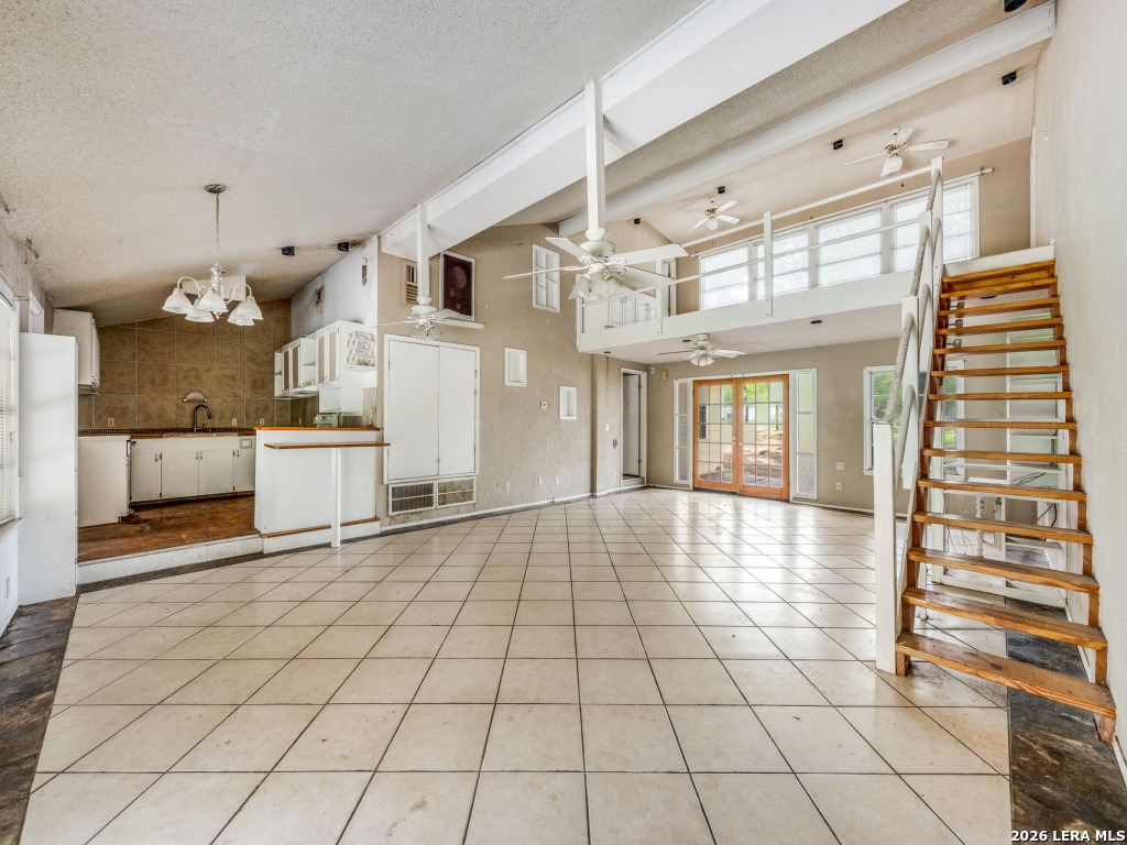 120 Center Creek Drive Floresville TX 78114