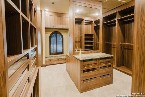 1024 Spanish New Braunfels TX 78132