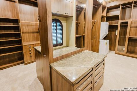 1024 Spanish New Braunfels TX 78132