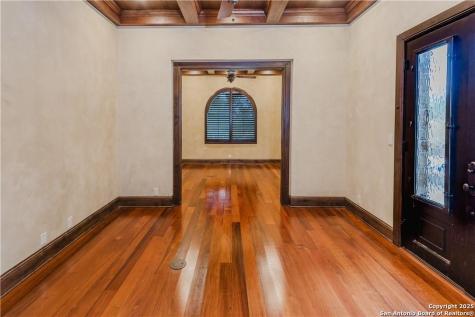 1024 Spanish New Braunfels TX 78132