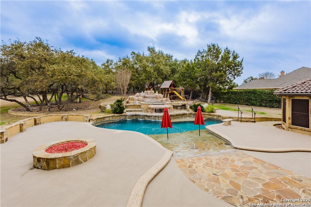 1024 Spanish New Braunfels TX 78132