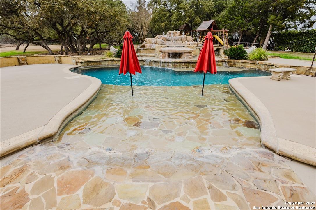 1024 Spanish New Braunfels TX 78132