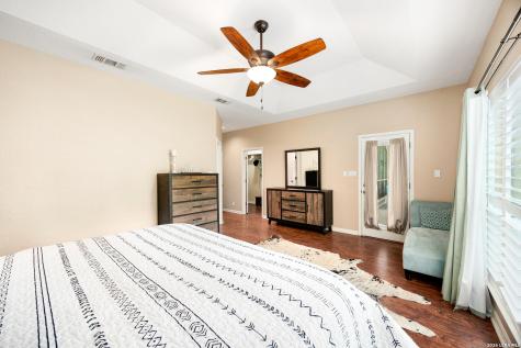 304 Forest Country Drive La Vernia TX 78121