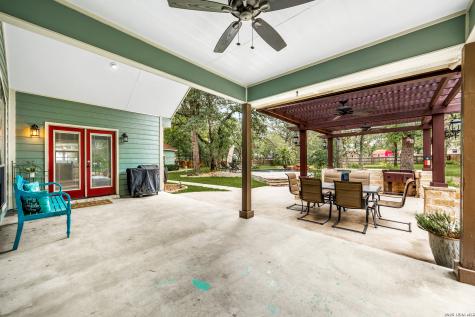 304 Forest Country Drive La Vernia TX 78121