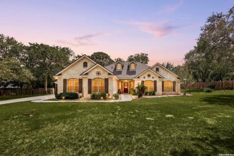 304 Forest Country Drive La Vernia TX 78121