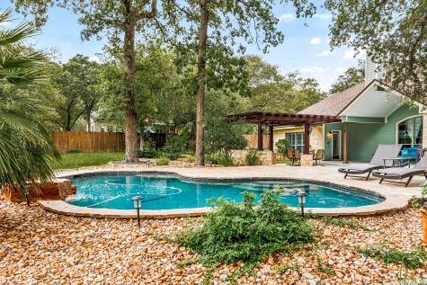 304 Forest Country Drive La Vernia TX 78121