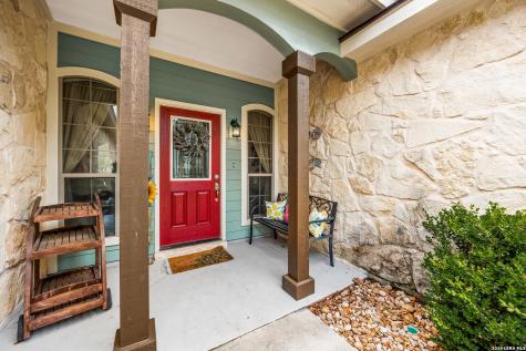 304 Forest Country Drive La Vernia TX 78121