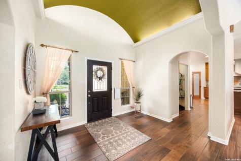 304 Forest Country Drive La Vernia TX 78121