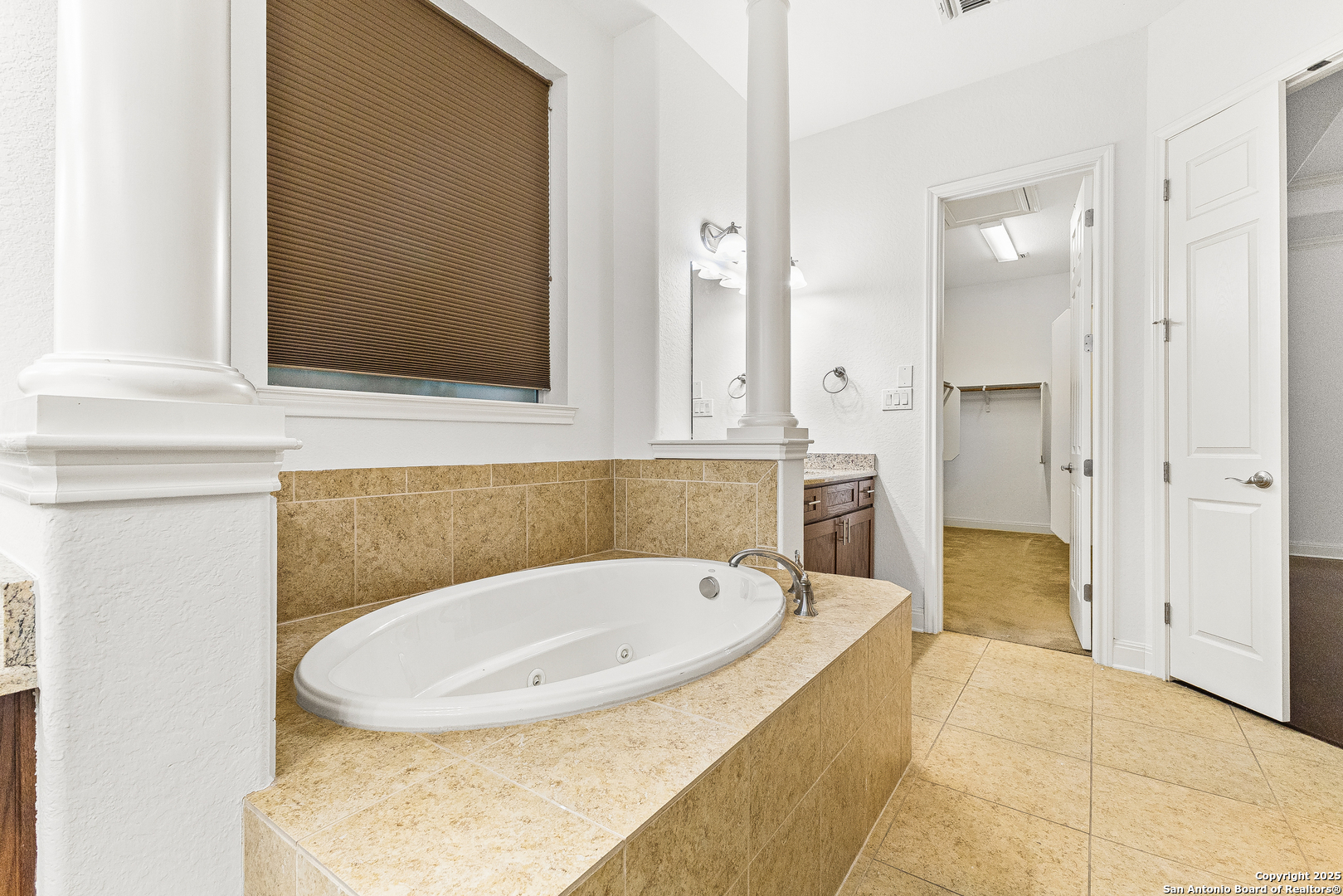 7439 Hovingham San Antonio TX 78257