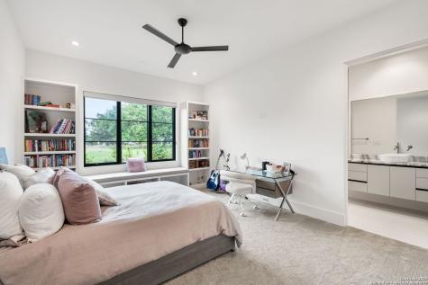 125 Monterey Trail Boerne TX 78006
