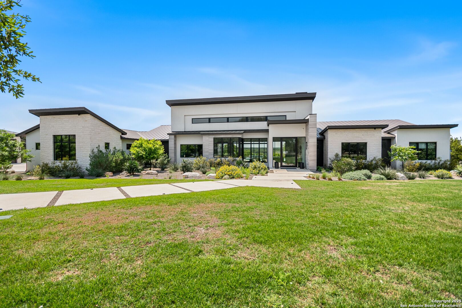 125 Monterey Trail Boerne TX 78006