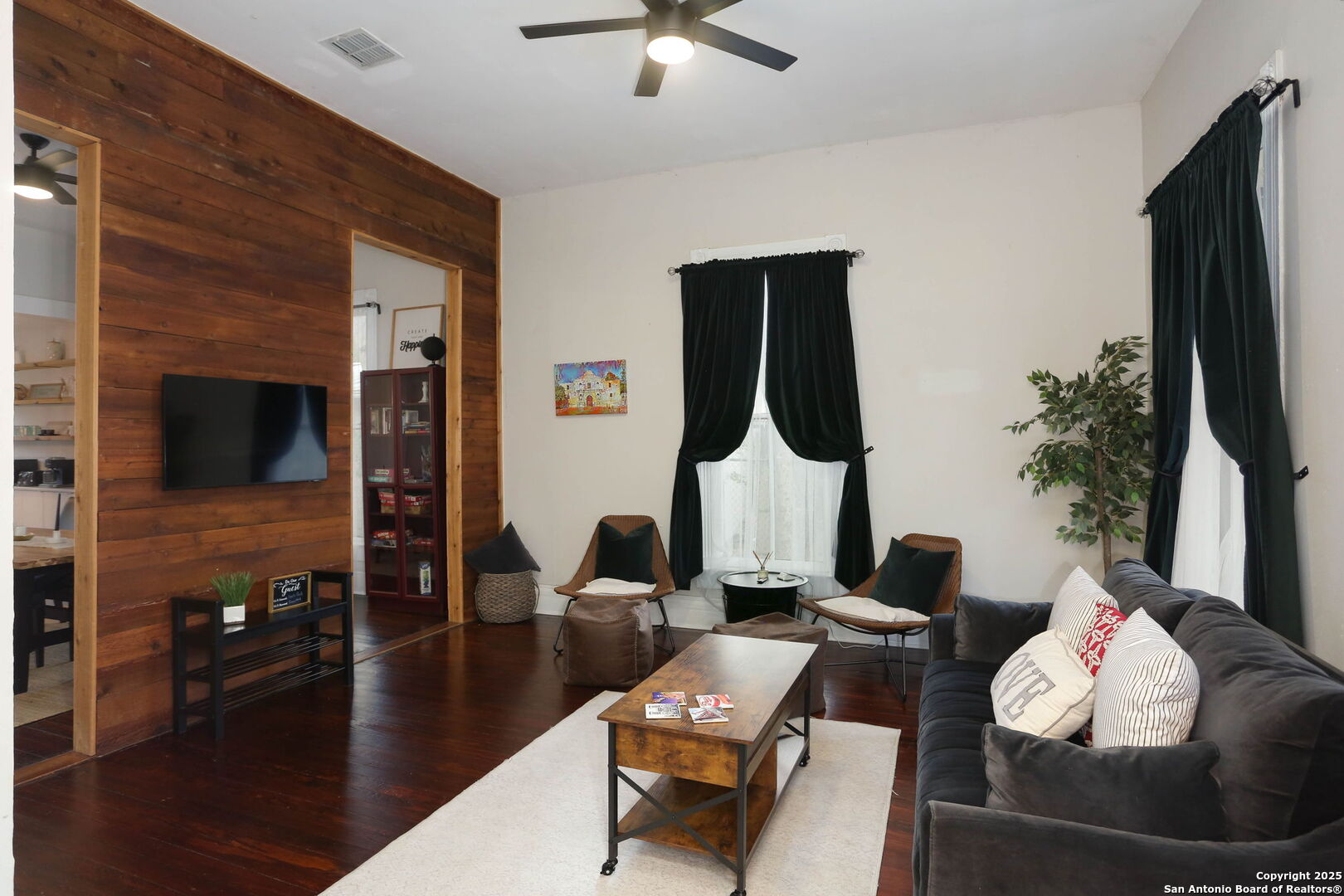 1712 N Pine San Antonio TX 78208