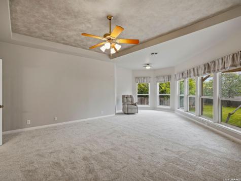 9406 Potters Point Helotes TX 78023