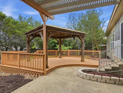 9406 Potters Point Helotes TX 78023
