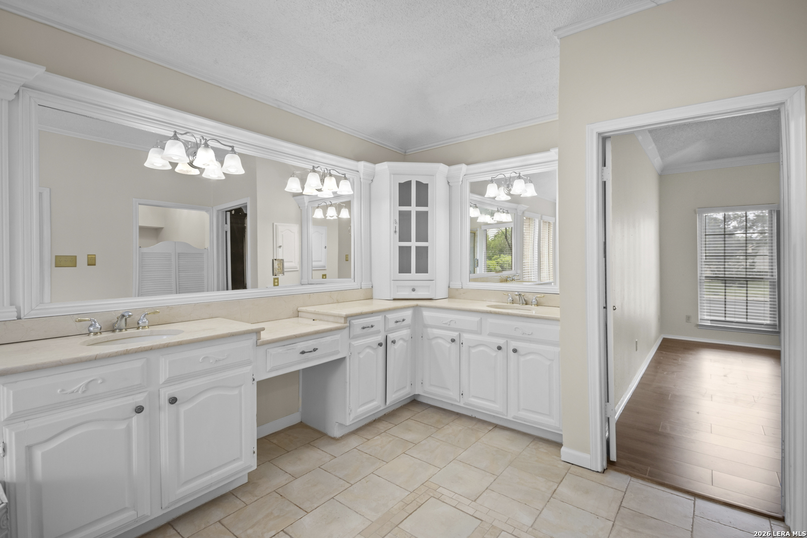 6338 Firestone Parkway San Antonio TX 78244