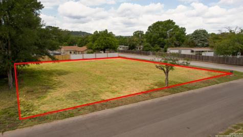 519 Lucille Kerrville TX 78028