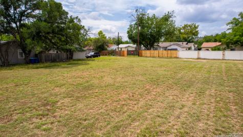 519 Lucille Kerrville TX 78028